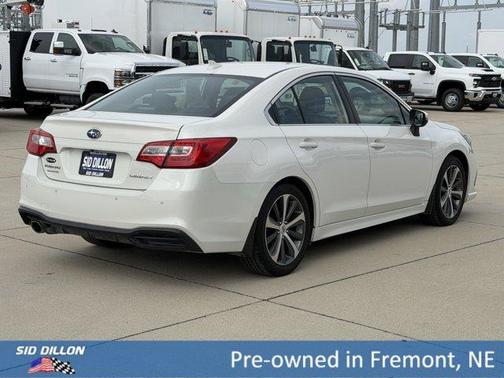 Crystal White Pearl 2019 Subaru Legacy