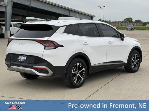 Glacial White Pearl 2023 Kia Sportage EX