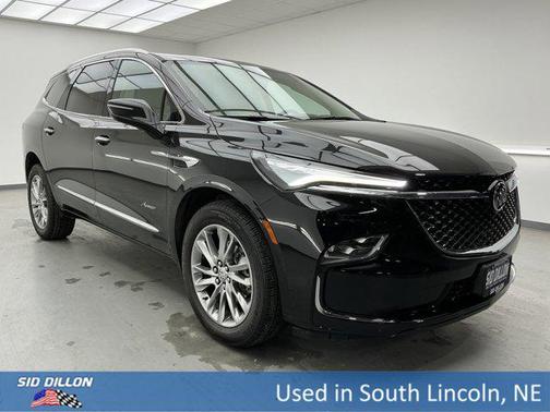 2023 Buick Enclave Avenir AWD