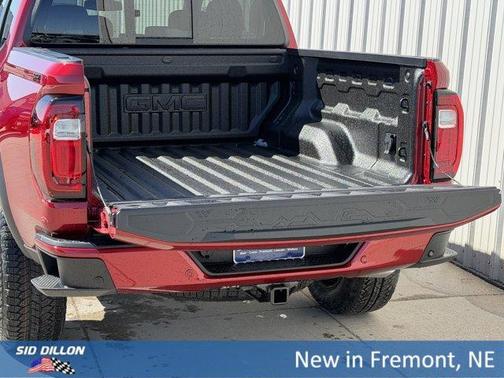 Volcanic Red 2026 GMC Canyon Elevation