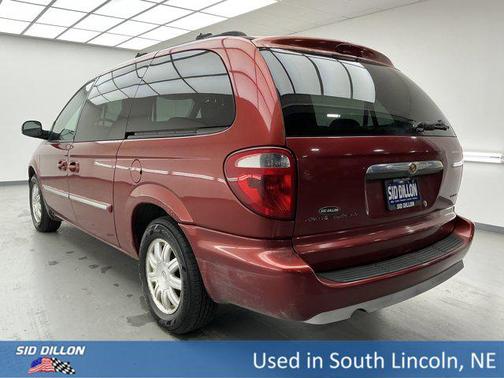 2006 Chrysler Town & Country Touring