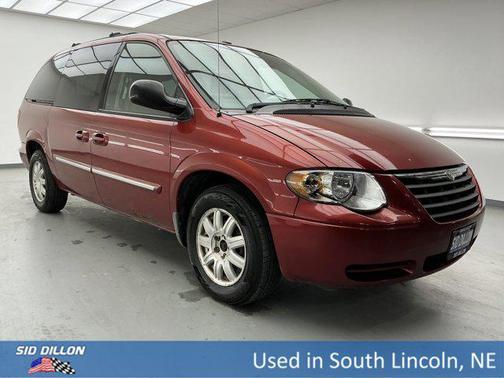 2006 Chrysler Town & Country Touring