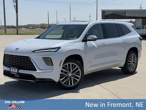 White Tri-Coat 2026 Buick Enclave AVENIR