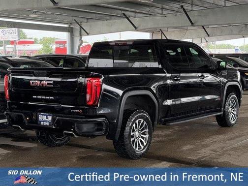 Onyx Black 2021 GMC Sierra 1500 AT4