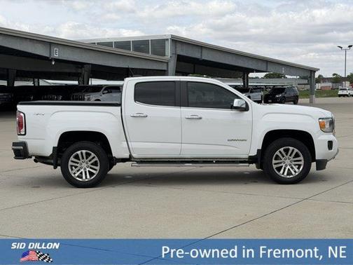 Summit White 2017 GMC Canyon SLT