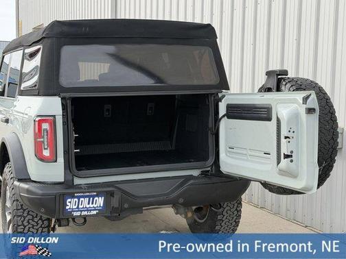 Iconic Silver Metallic 2024 Ford Bronco Badlands