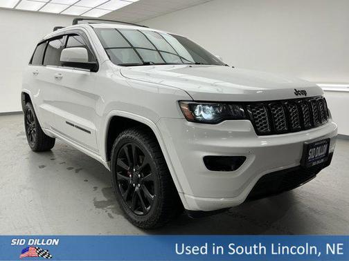 2018 Jeep Grand Cherokee Altitude