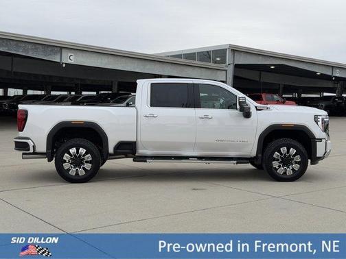 White Frost Tri-Coat 2024 GMC Sierra 3500 Denali