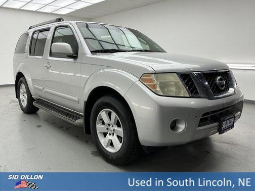 2009 Nissan Pathfinder SE