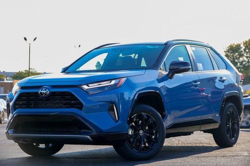 2025 Toyota RAV4 Hybrid SE