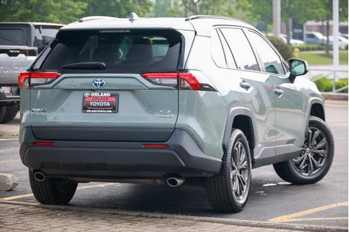 2023 Toyota RAV4 Hybrid XLE Premium