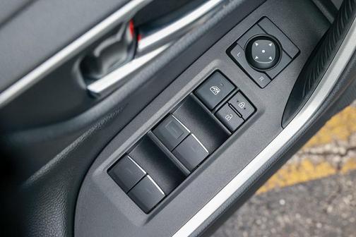 2025 Toyota RAV4 Hybrid XLE Premium