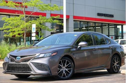 2022 Toyota Camry SE