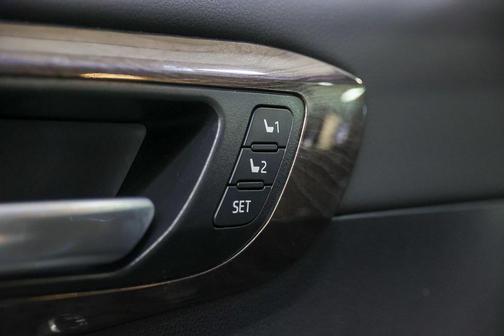 2025 Toyota Highlander Platinum