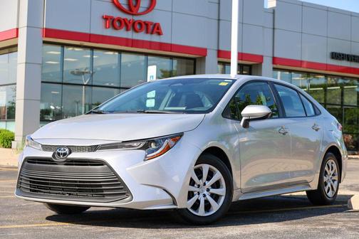 Classic Silver Metallic 2024 Toyota Corolla LE