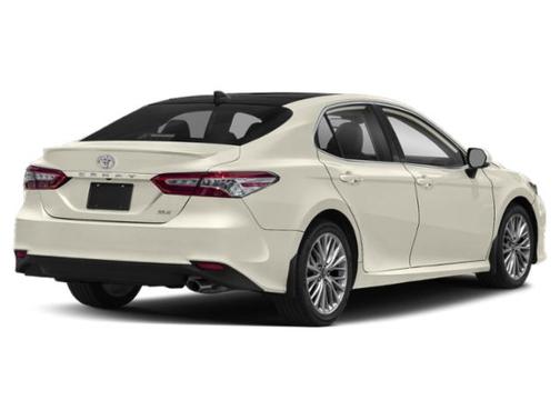 Wind Chill Pearl 2020 Toyota Camry XLE