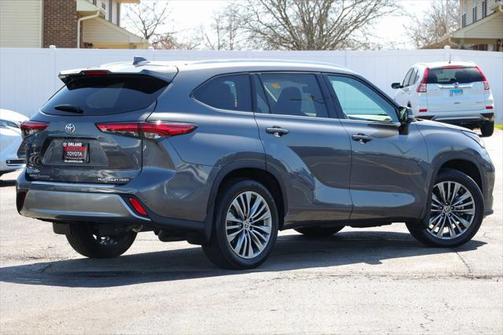 2021 Toyota Highlander Platinum