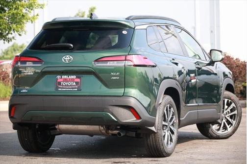 2025 Toyota Corolla Cross XLE