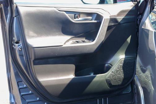 2022 Toyota RAV4 TRD Off Road