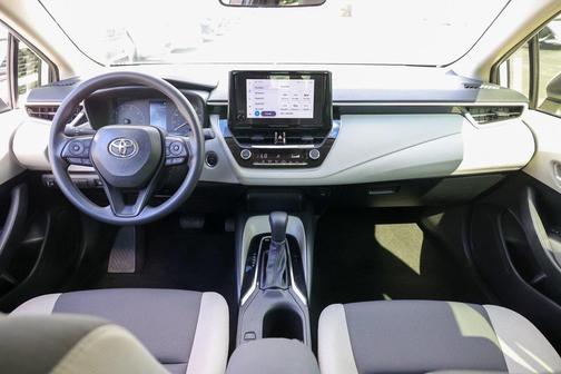 2024 Toyota Corolla Hybrid SE