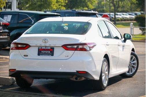 2022 Toyota Camry LE