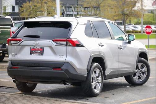 2022 Toyota RAV4 XLE