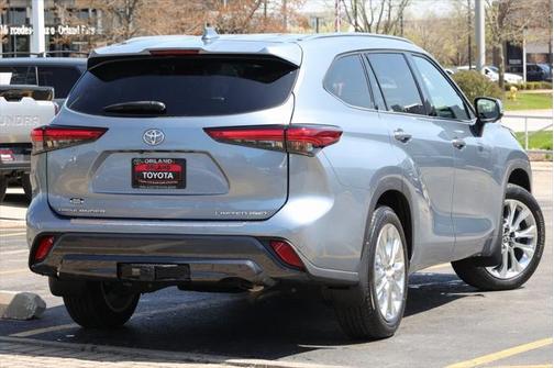 2023 Toyota Highlander Limited