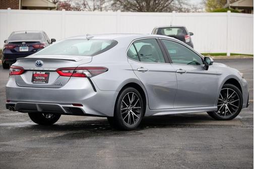 2021 Toyota Camry SE