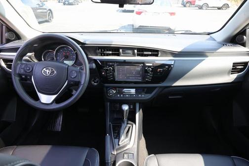 2016 Toyota Corolla LE Premium