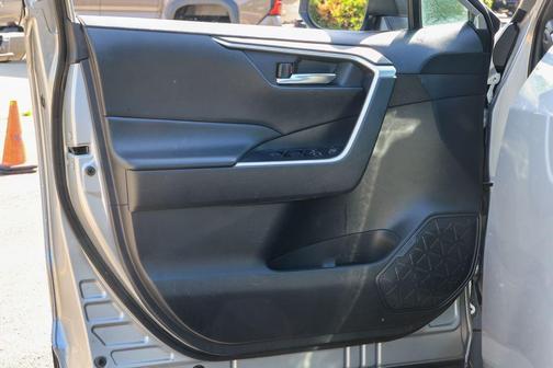 Silver Sky Metallic 2024 Toyota RAV4 XLE