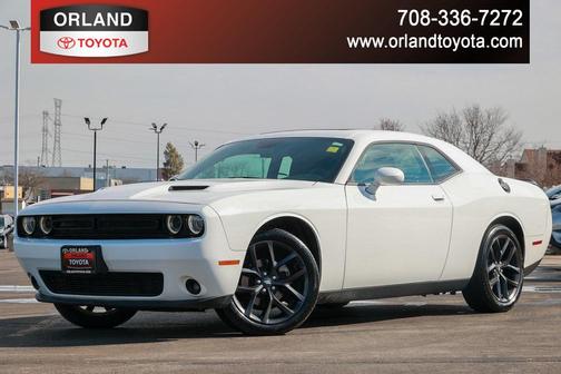 2021 Dodge Challenger SXT