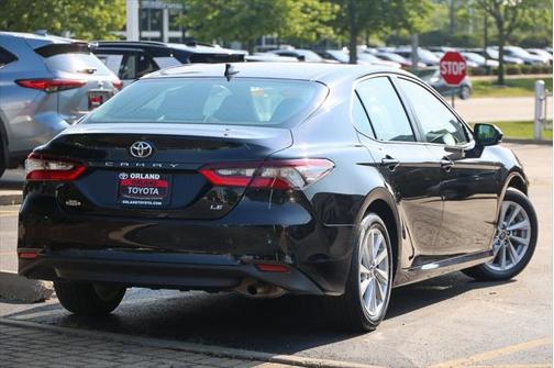 2022 Toyota Camry LE