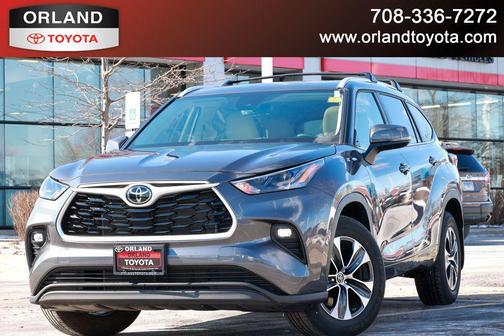 2024 Toyota Highlander XLE