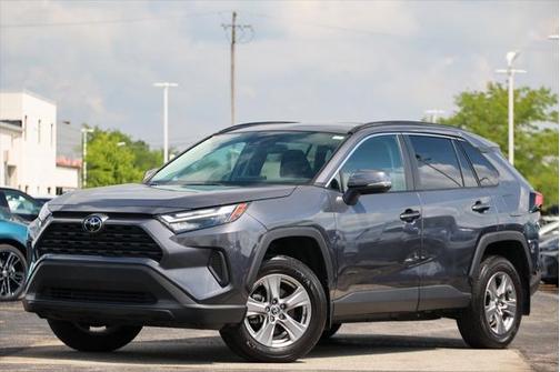 2022 Toyota RAV4 XLE