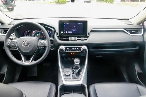 2023 Toyota RAV4 Hybrid XLE Premium
