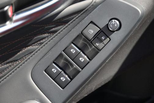 2021 Toyota Avalon Hybrid Limited