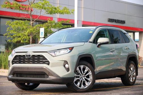 2021 Toyota RAV4 XLE Premium