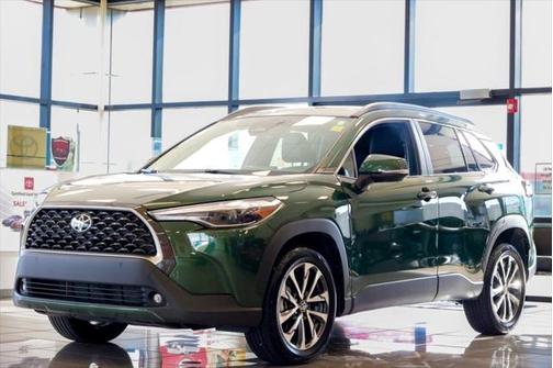 2023 Toyota Corolla Cross XLE