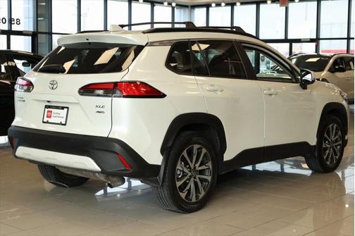 Wind Chill Pearl 2023 Toyota Corolla Cross XLE