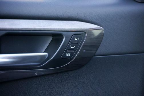 2025 Toyota Highlander Platinum