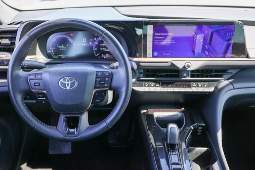 2025 Toyota Crown XLE