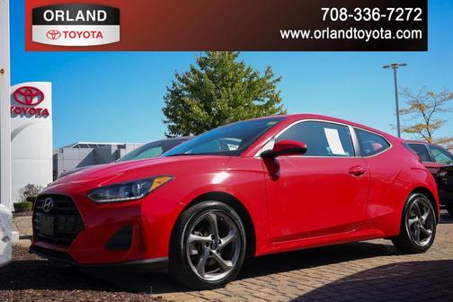 2019 Hyundai Veloster 2