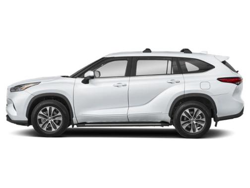 Wind Chill Pearl 2026 Toyota Highlander Hybrid XLE
