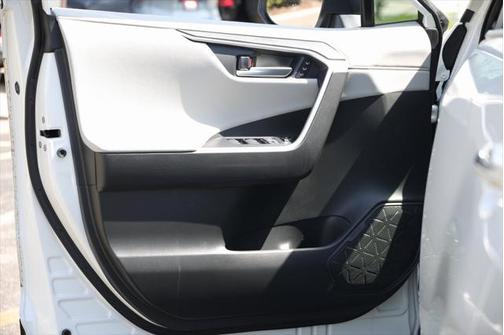 2020 Toyota RAV4 Hybrid Limited