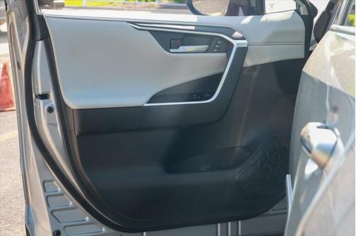 2020 Toyota RAV4 Hybrid Limited
