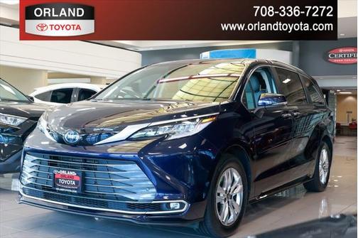 2023 Toyota Sienna Limited 7-Passenger