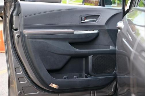2022 Toyota Sienna XSE 7 Passenger
