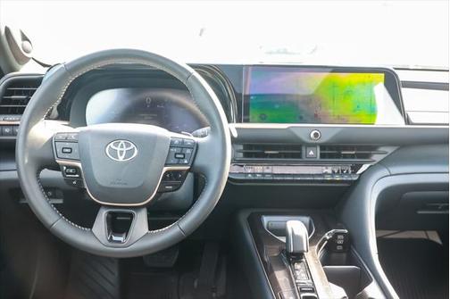 2025 Toyota Crown Signia Limited