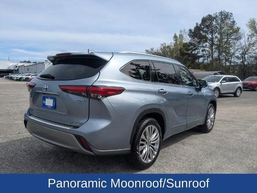 2023 Toyota Highlander PLATINUM