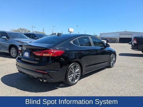 2018 Hyundai ELANTRA SPORT